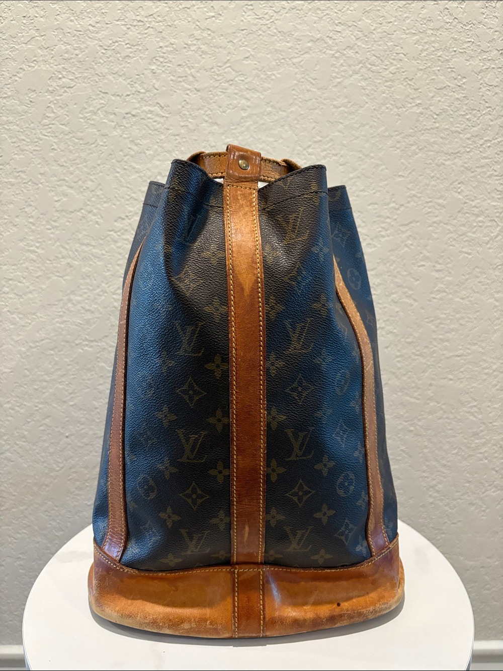 Sold Louis Vuitton Randonnee PM Monogram LV Shoulder Bag - Picture 1 of 13
